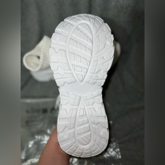 SHEIN White Sock Sneakers - 40eu - Picture 6 of 6